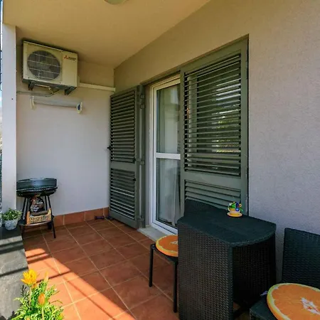 Apartment In 41684 Crikvenica