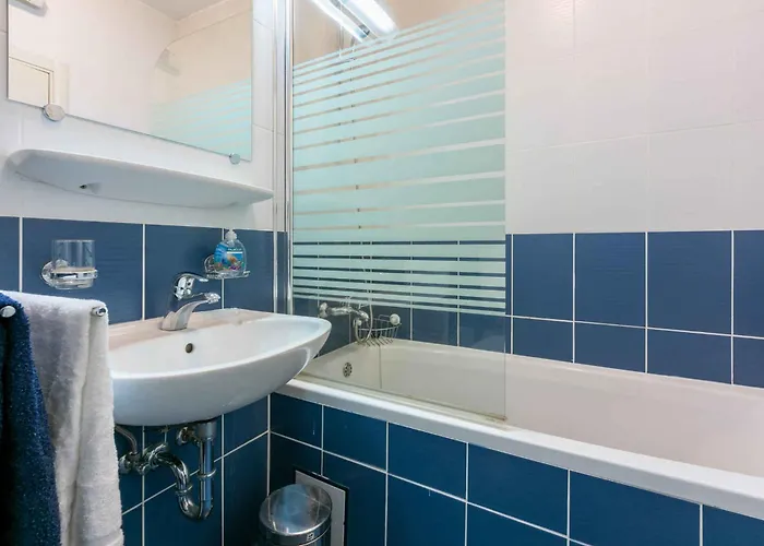 Apartament In 41684